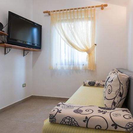 Guest House Bizjak Vinkuran Bagian luar foto