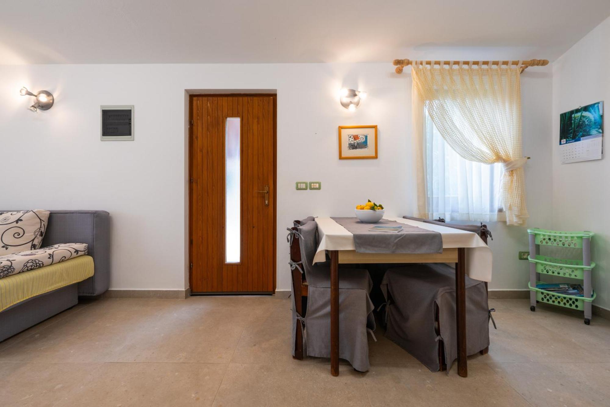 Guest House Bizjak Vinkuran Bagian luar foto